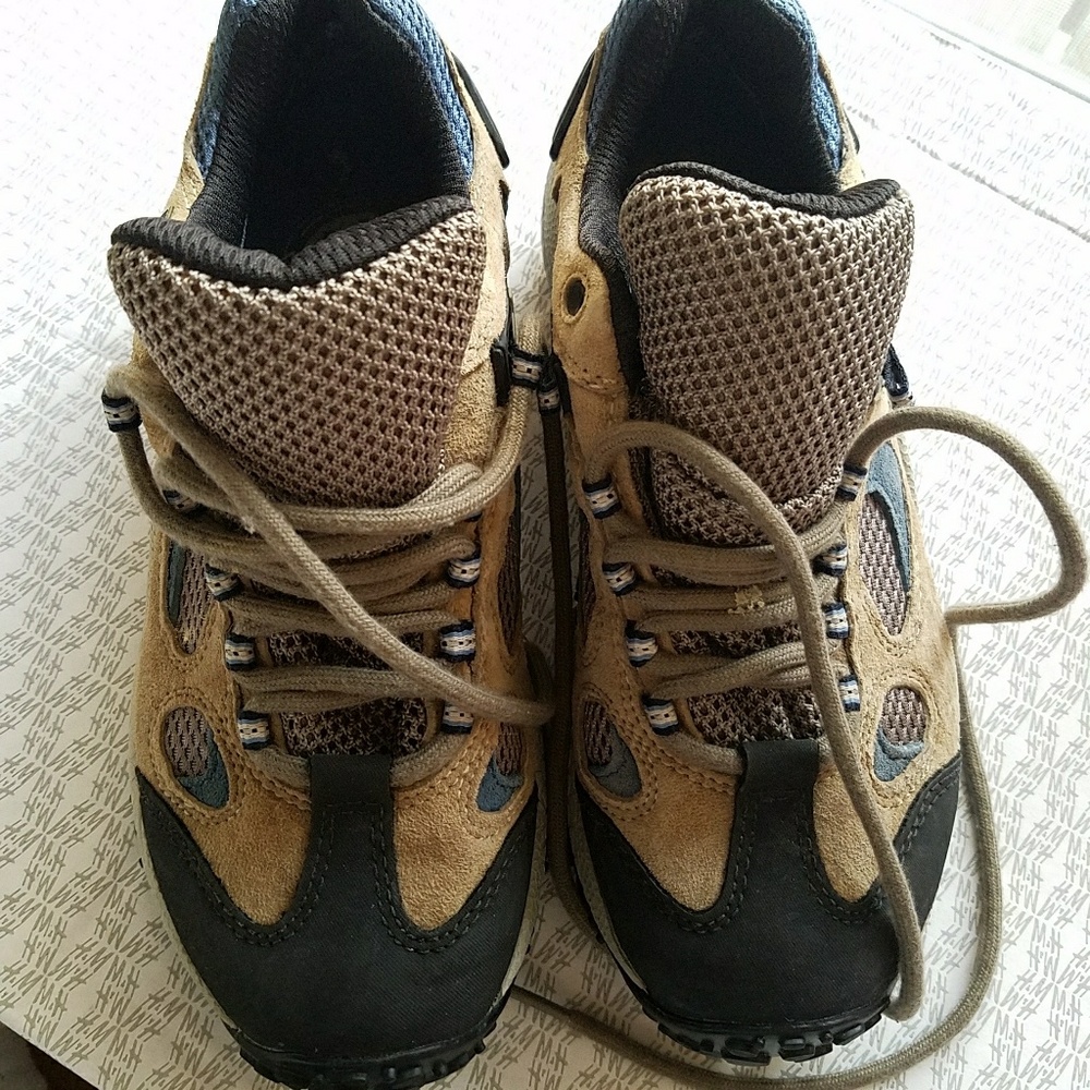 Merrell footwear women
